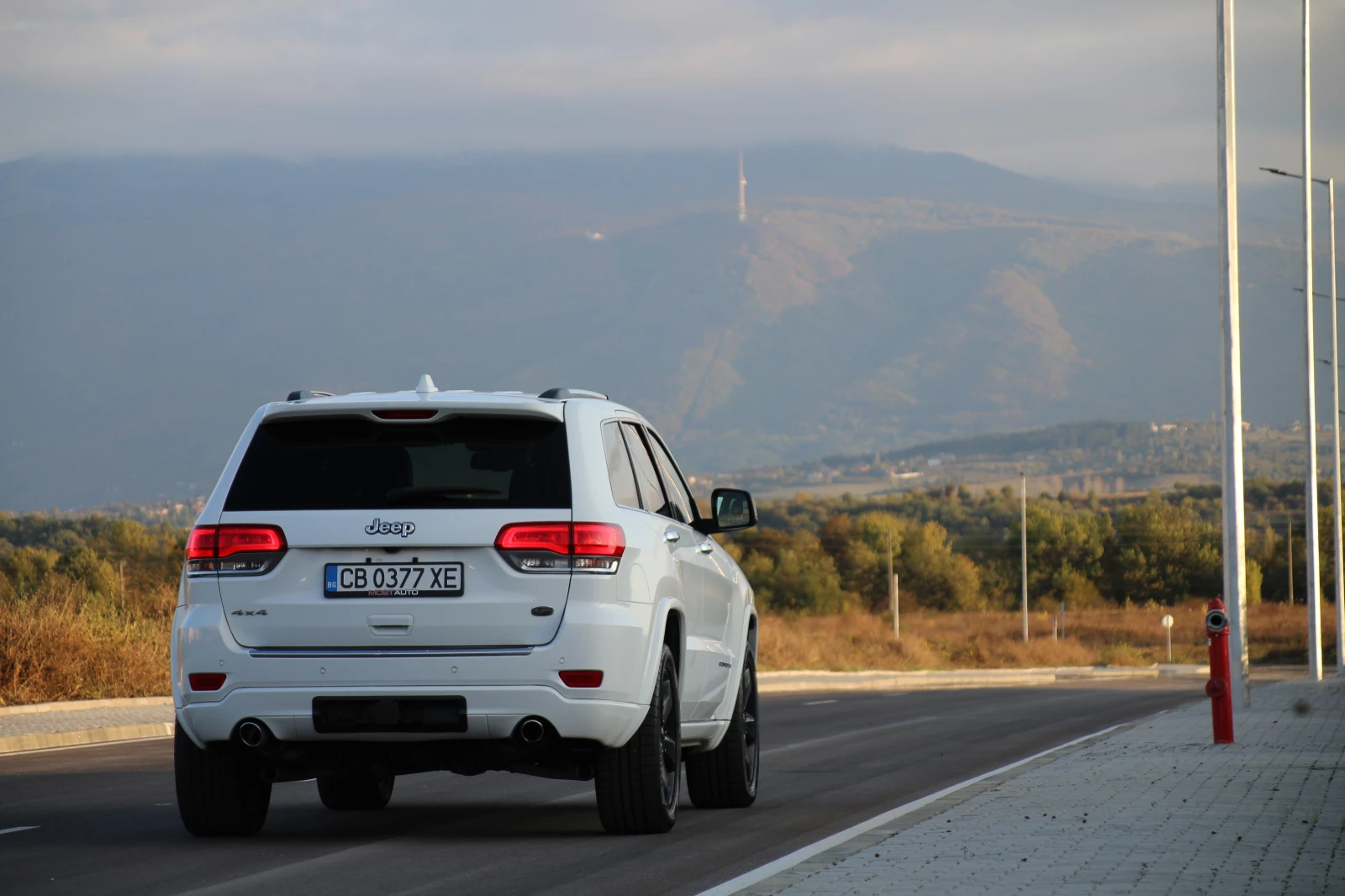 Jeep Grand cherokee V8 5.7L Overland - изображение 5