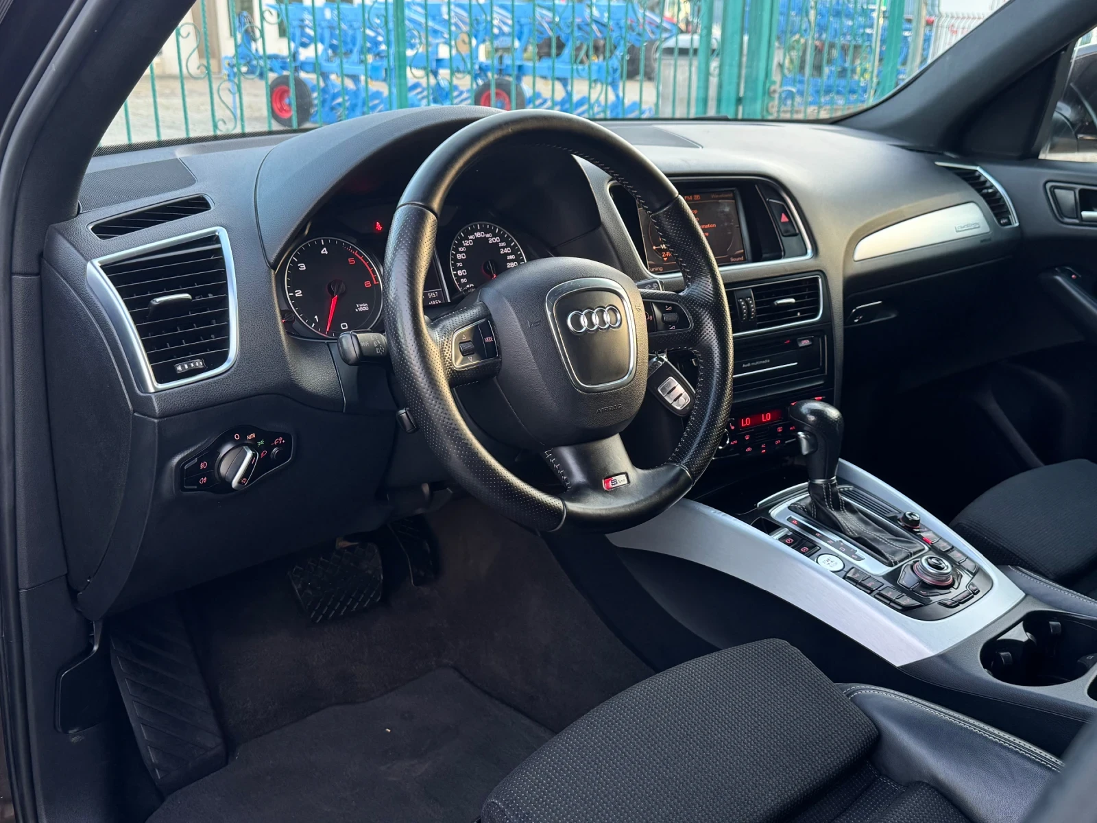 Audi Q5 3.0TDi~239hp~3xS-Line~QUATTRO  - изображение 9