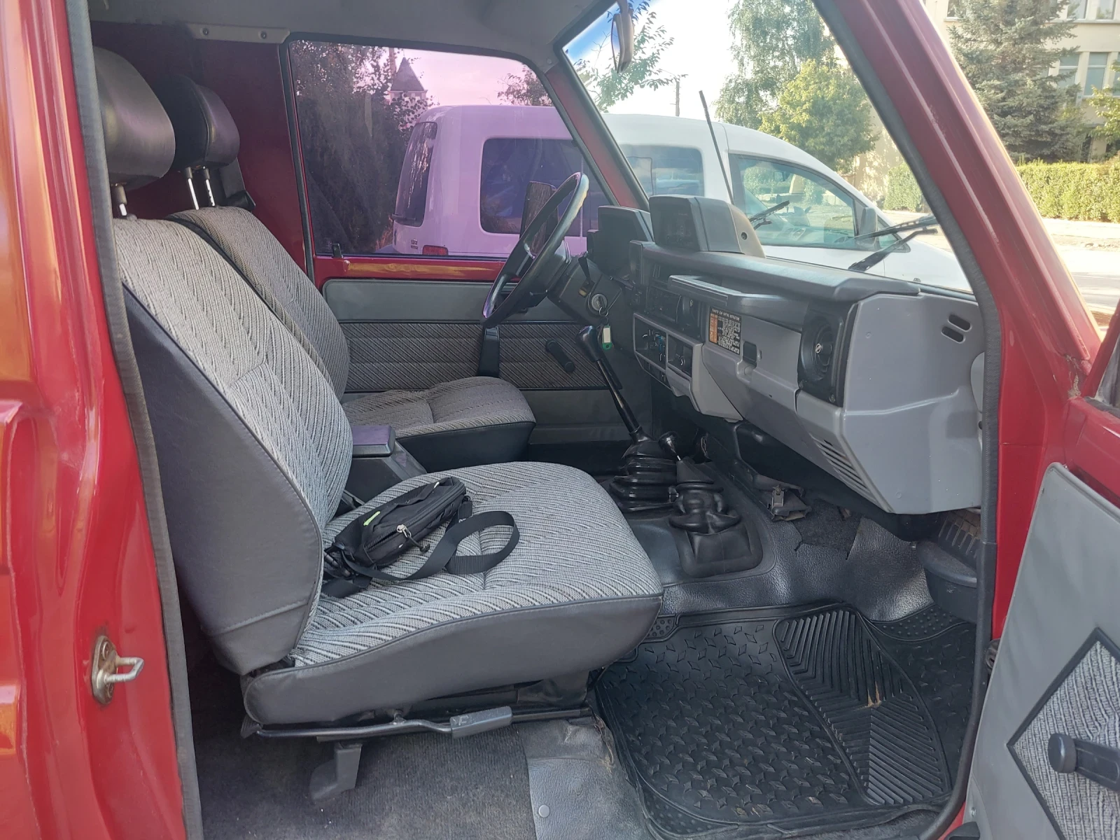Toyota Land cruiser 2.4I - изображение 8