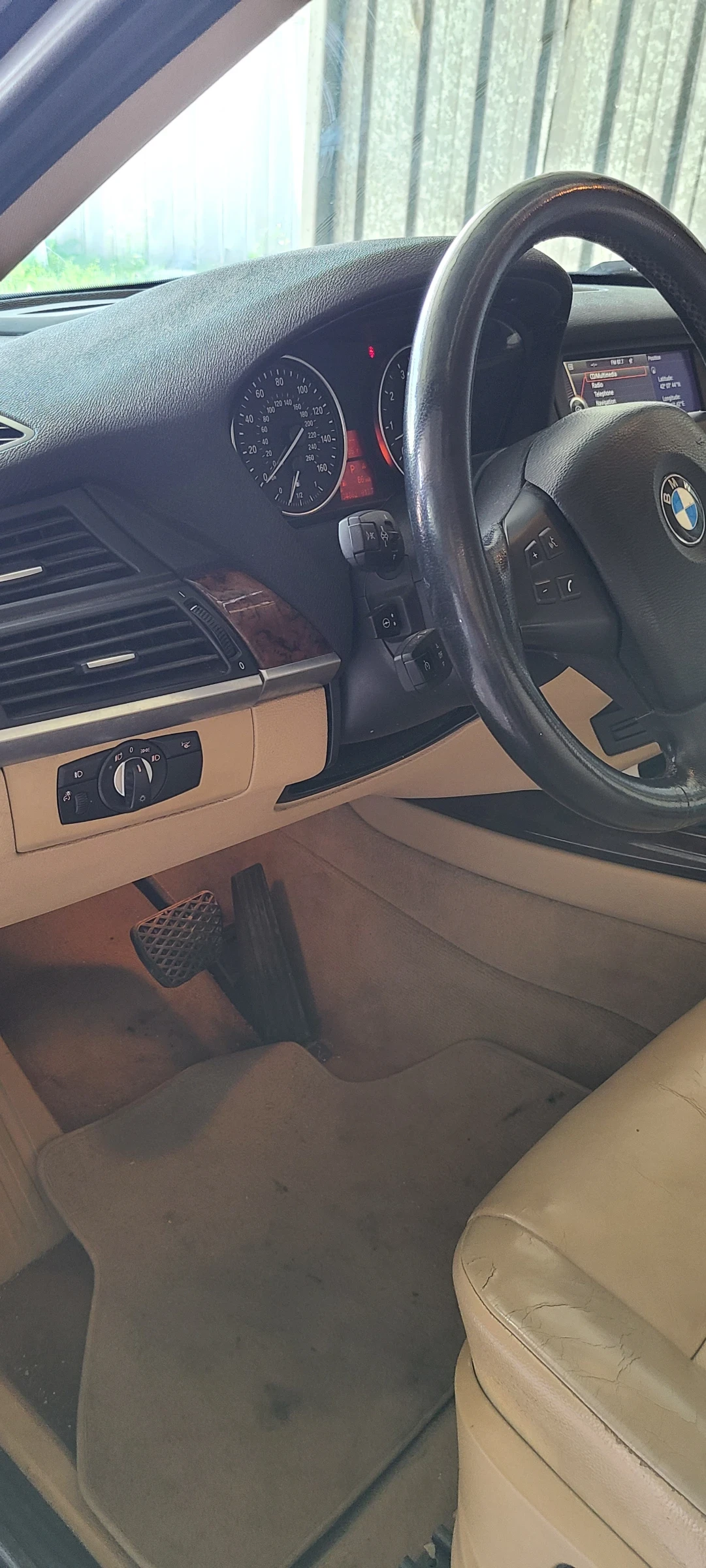 BMW X5 Xdrive35i  - изображение 10