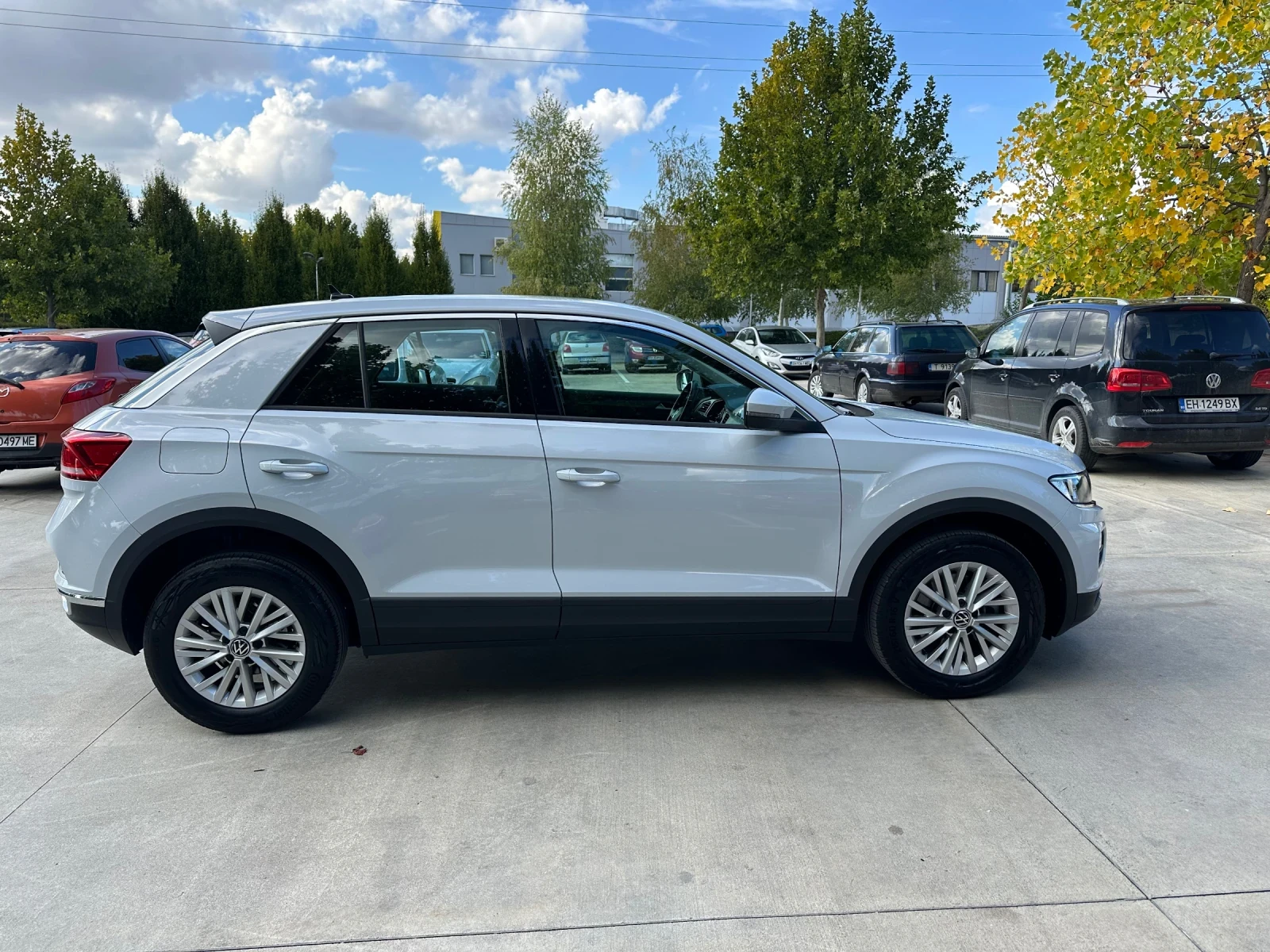 VW T-Roc 2.0TDI-150kc STYLE DIGITAL - изображение 6