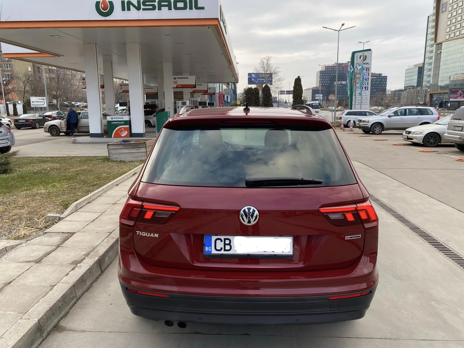 VW Tiguan от VW България, снимка 6 - Автомобили и джипове - 53906809