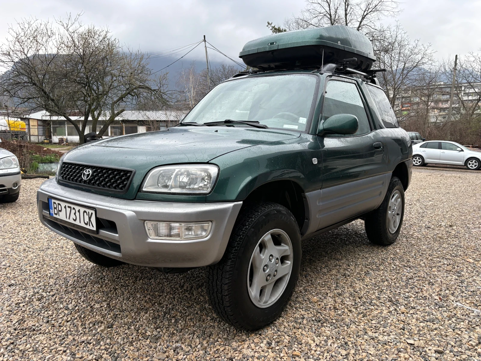 Toyota Rav4 2.0i klima gas italiq, снимка 2 - Автомобили и джипове - 53938133