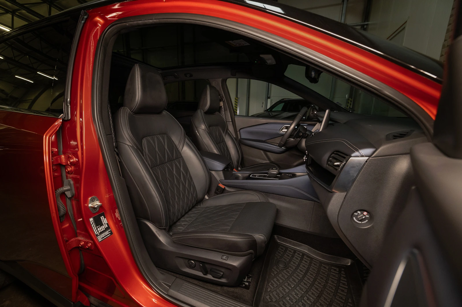 Nissan Qashqai 1.3 DIG-T* TEKNA* �������� ��������* BOSE* �����*  | Mobile.bg � ����������� 10