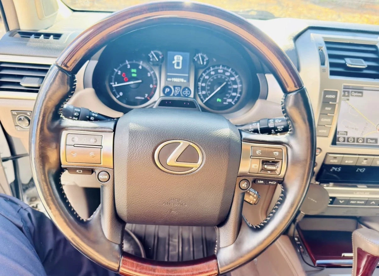 Lexus GX 460 ULTRA PREMIUM * MARK LEVINSON * 360 КАМЕРА * , снимка 10 - Автомобили и джипове - 54647167