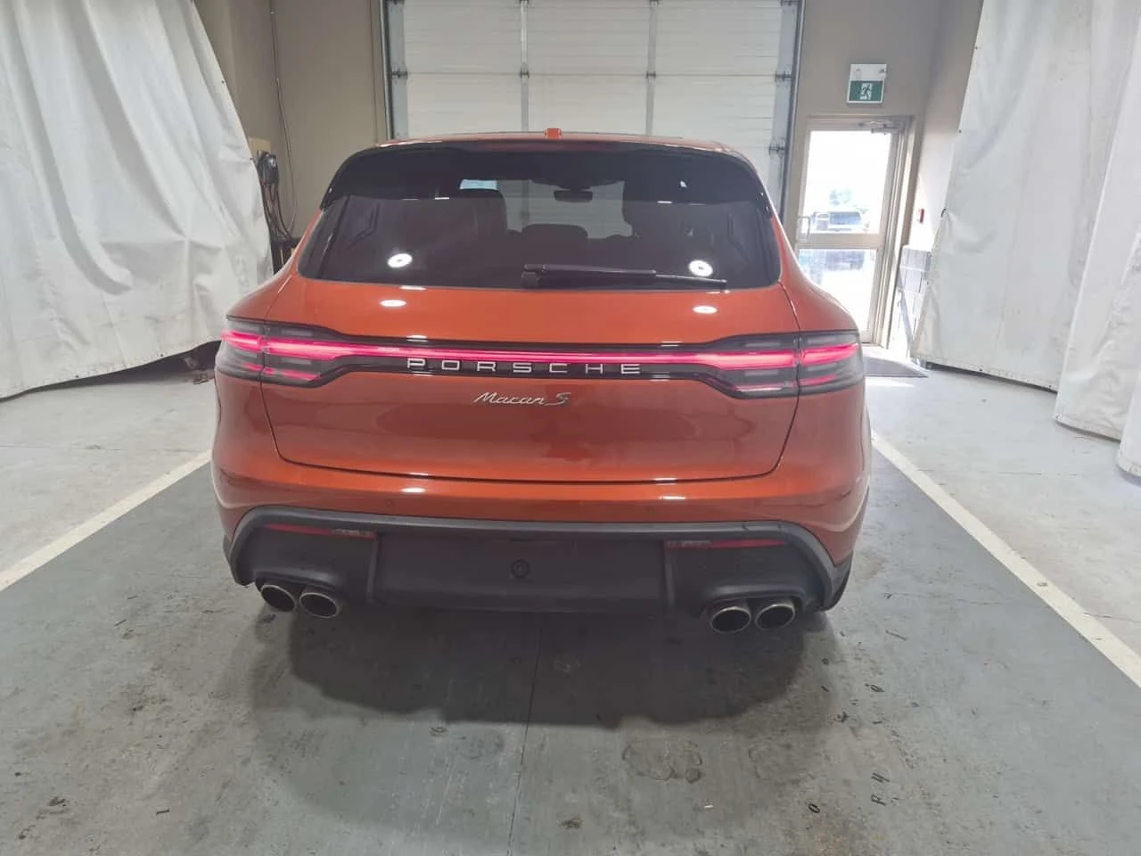 Porsche Macan  S / MATRIX / BOSE / АВТОКРЕДИТ, снимка 17 - Автомобили и джипове - 54880896