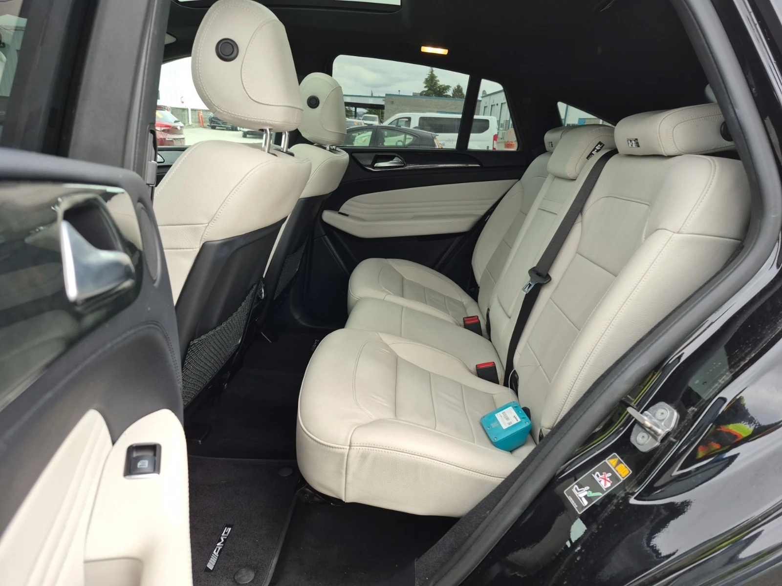 Mercedes-Benz GLE 43 AMG COUPE * * CARFAX * * АВТО КРЕДИТ * * 39K KM * * , снимка 9 - Автомобили и джипове - 55160471