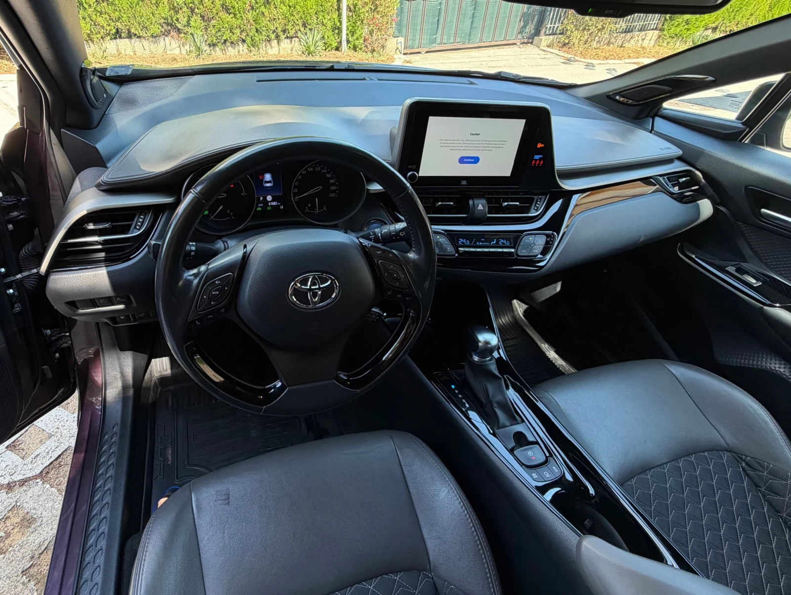 Toyota C-HR, снимка 11 - Автомобили и джипове - 55872814