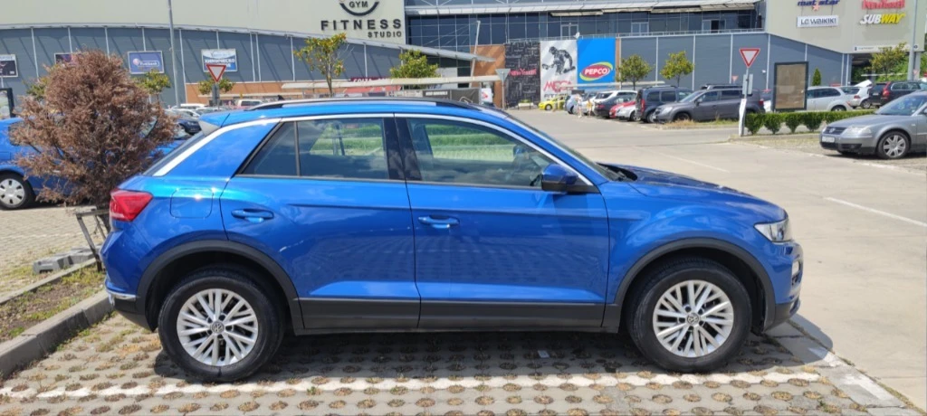 VW T-Roc 1.5 TSI, снимка 9 - Автомобили и джипове - 56064190