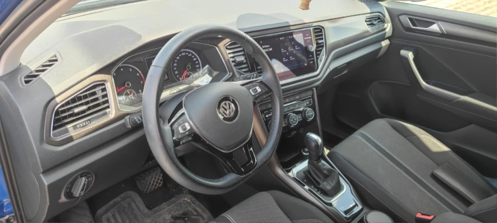 VW T-Roc 1.5 TSI, снимка 4 - Автомобили и джипове - 56064190