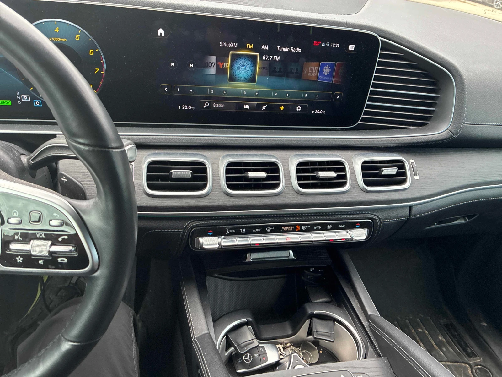 Mercedes-Benz GLE 450 COUPE/BURMESTER/ПАНОРАМА/360/ДИСТРОНИК, снимка 9 - Автомобили и джипове - 56125323