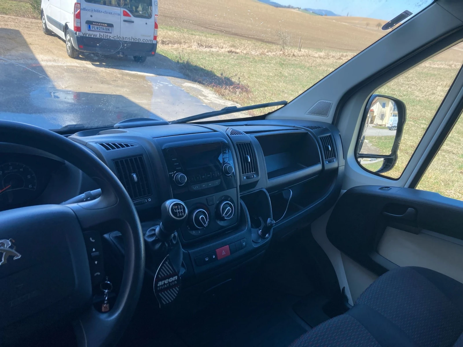 Peugeot Boxer L1 H2  - изображение 10