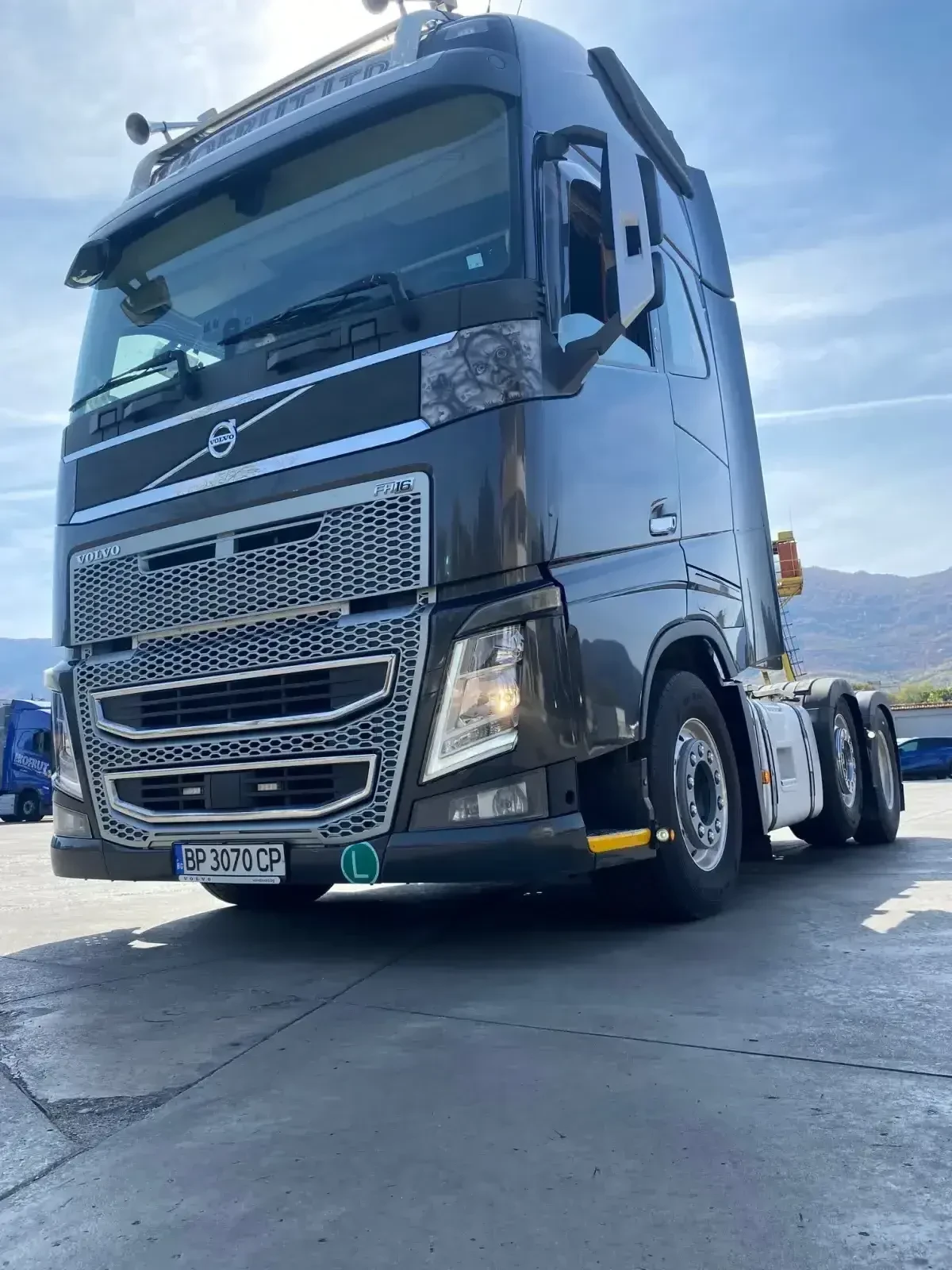 Volvo Fh16 750  Три ос влекач, за тежковоз