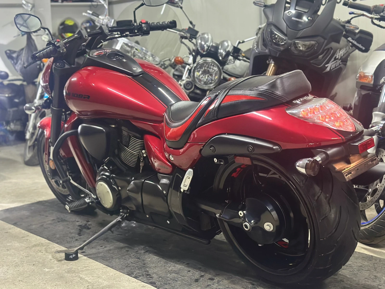 Suzuki Boulevard M109R BOSS ЛИЗИНГ/БАРТЕР - изображение 4