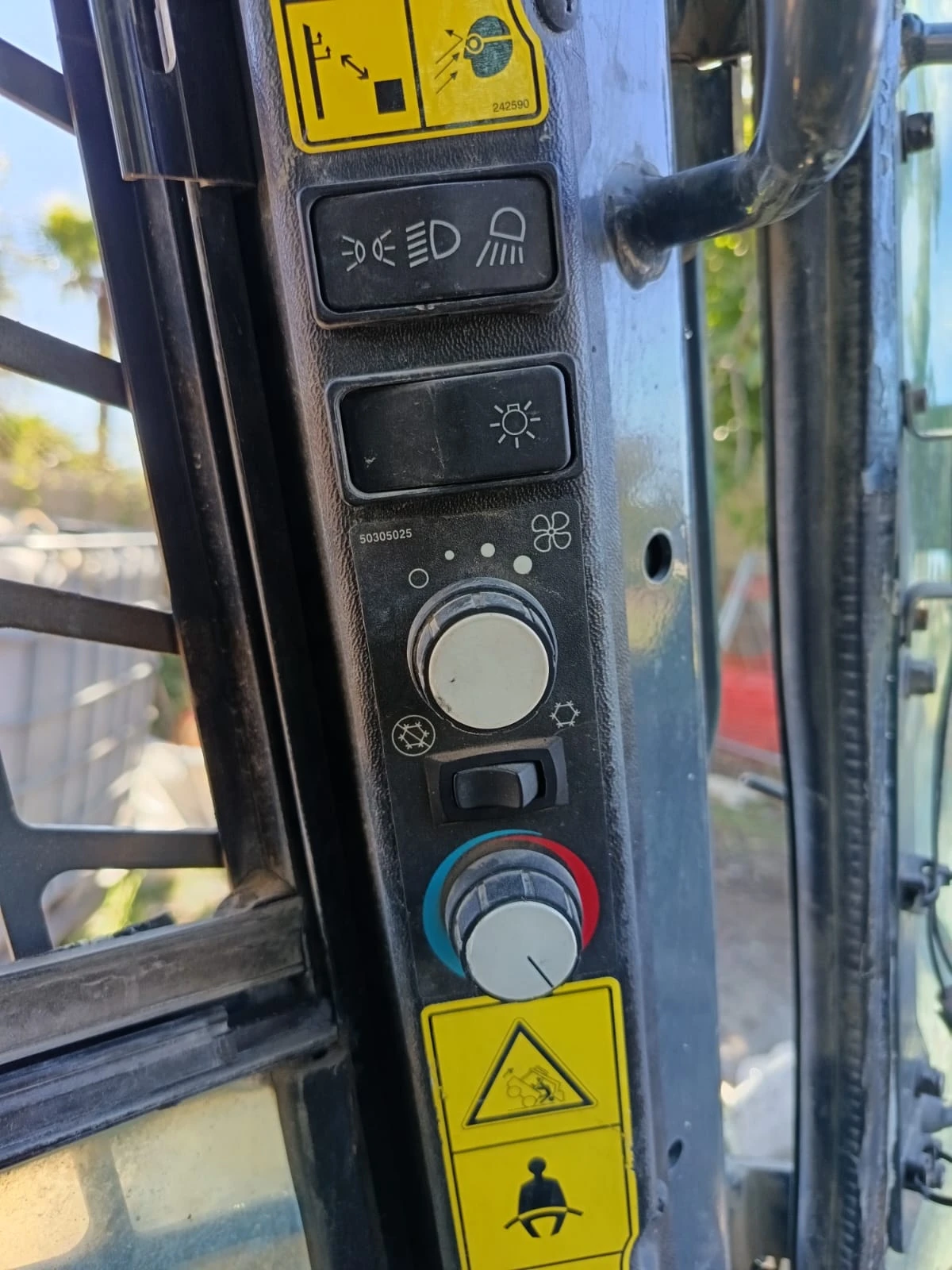 ���� ����� �������� GEHL R260-��������+ �����+ 1100����. | Mobile.bg � ����������� 4
