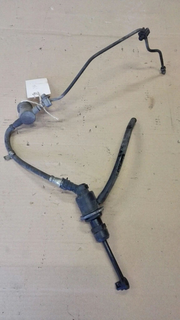 горна помпа съединител Рено Меган 1.9дци (6)