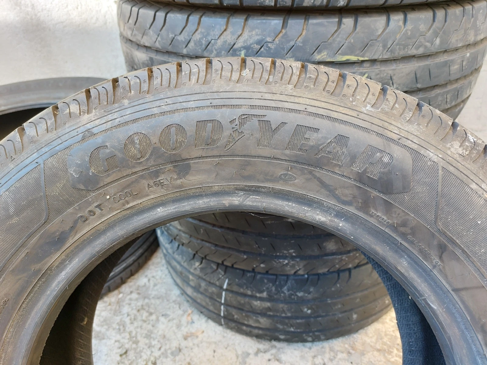 ���� 215/65R16 | Mobile.bg � ����������� 6