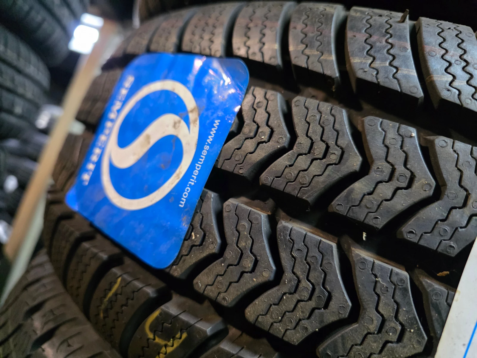 ���� 215/65R15 | Mobile.bg � ����������� 4