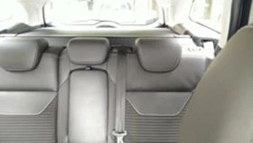 Ford Focus Traveller 2, 0 TDCi Titanium PowerShift, снимка 12