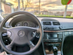 Mercedes-Benz E 220, снимка 11