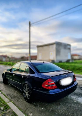 Mercedes-Benz E 220, снимка 5