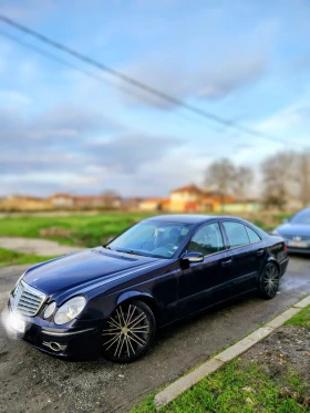 Mercedes-Benz E 220, снимка 3