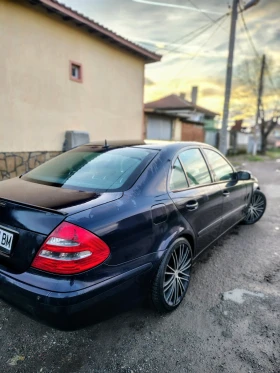 Mercedes-Benz E 220, снимка 7