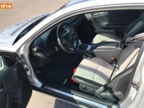 Mercedes-Benz C 220, снимка 9