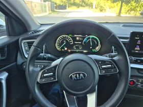 Kia XCeed КОЛАТА Е НОВА  37000  PLUG-IN   ХИБРИД    , снимка 8