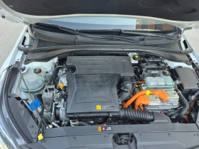 Kia XCeed КОЛАТА Е НОВА  37000  PLUG-IN   ХИБРИД    , снимка 9
