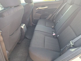 Toyota Auris 1.6vvt-i 124ks 14100km Italia! | Mobile.bg    13