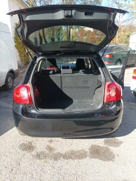 Toyota Auris, снимка 6