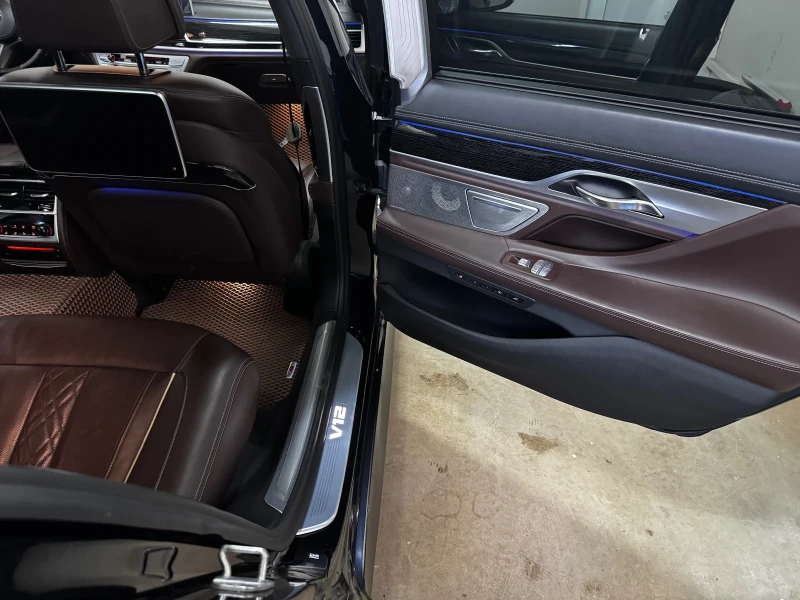 BMW 760  L xDrive - M-Packet - Pano - V12 - Stage 1 -720HP, снимка 14 - Автомобили и джипове - 52495174