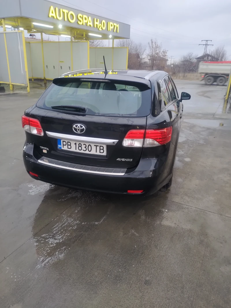 Toyota Avensis D4d. 20. 124 кс, снимка 11 - Автомобили и джипове - 42108363