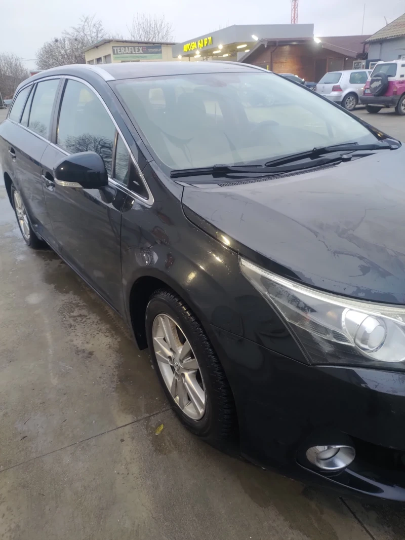 Toyota Avensis D4d. 20. 124 кс, снимка 10 - Автомобили и джипове - 42108363