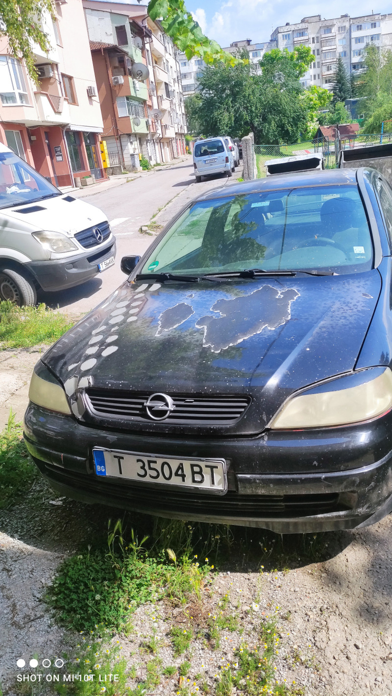 Opel Astra, снимка 1 - Автомобили и джипове - 46390115