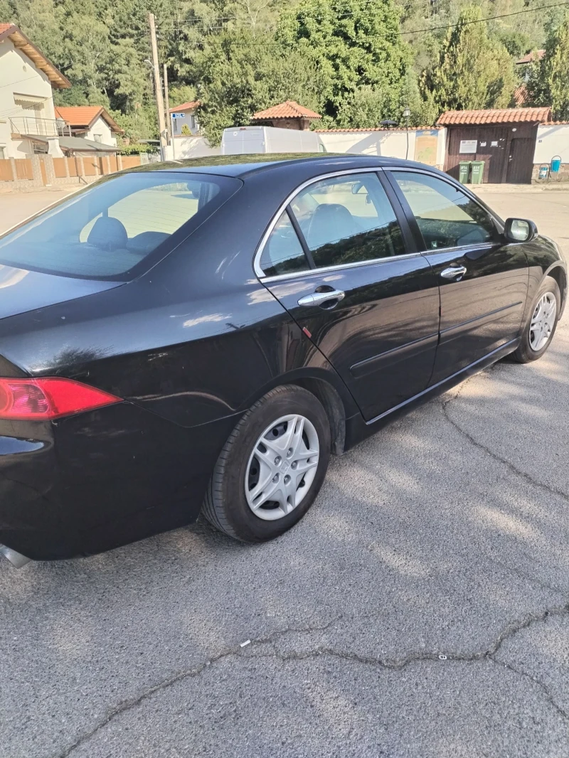 Honda Accord 2.0, снимка 7 - Автомобили и джипове - 50030690