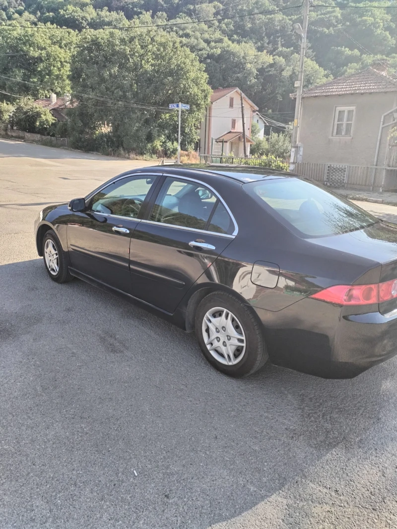 Honda Accord 2.0, снимка 5 - Автомобили и джипове - 50030690