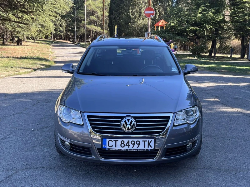 VW Passat 2.0FSI, снимка 2 - Автомобили и джипове - 47729909