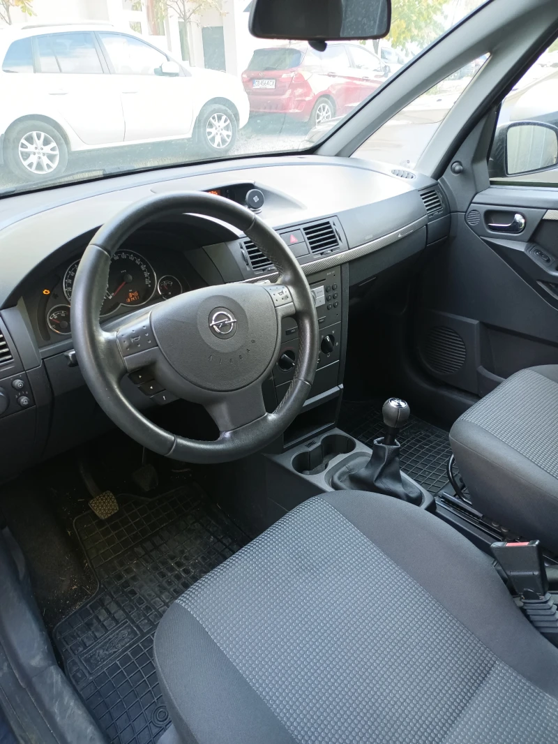 Opel Meriva, снимка 8 - Автомобили и джипове - 47893497