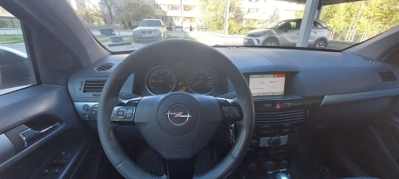 Opel Astra Astra H , снимка 12 - Автомобили и джипове - 47911139