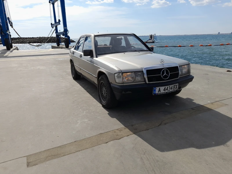 Mercedes-Benz 190 D, снимка 1 - Автомобили и джипове - 48370430