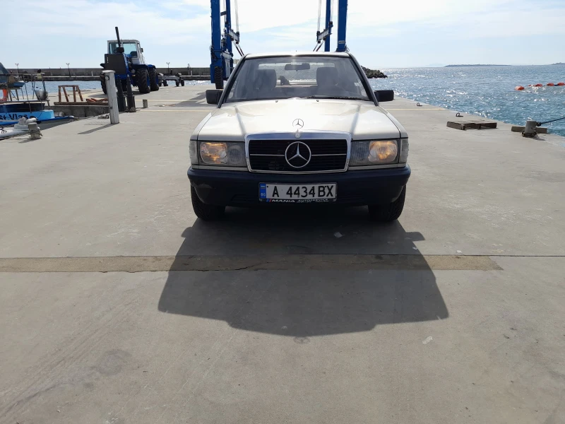 Mercedes-Benz 190 D, снимка 3 - Автомобили и джипове - 48370430