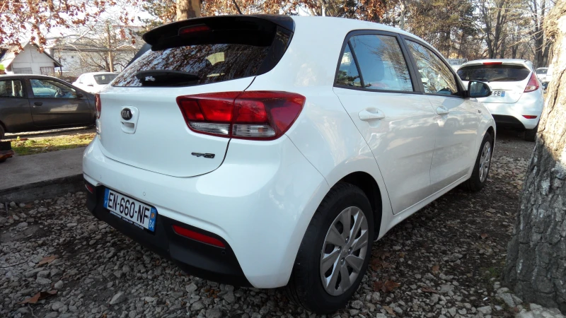 Kia Rio 1.4/90p.s./EURO6 , снимка 5 - Автомобили и джипове - 48698254