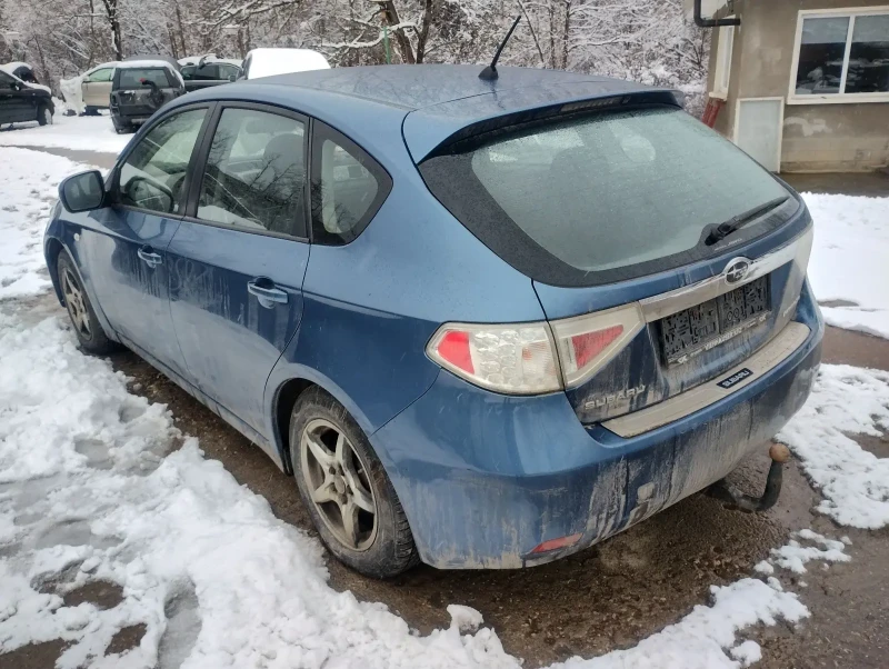 Subaru Impreza Impreza 4x4, снимка 4 - Автомобили и джипове - 49173755