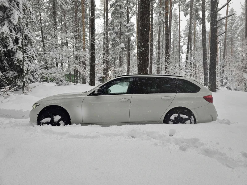 BMW 335 d xdrive LCI, снимка 5 - Автомобили и джипове - 49359350