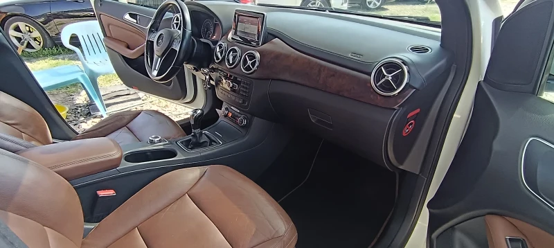 Mercedes-Benz B 180 1.8 * Фейс * Premium * ТОП , снимка 13 - Автомобили и джипове - 51096622