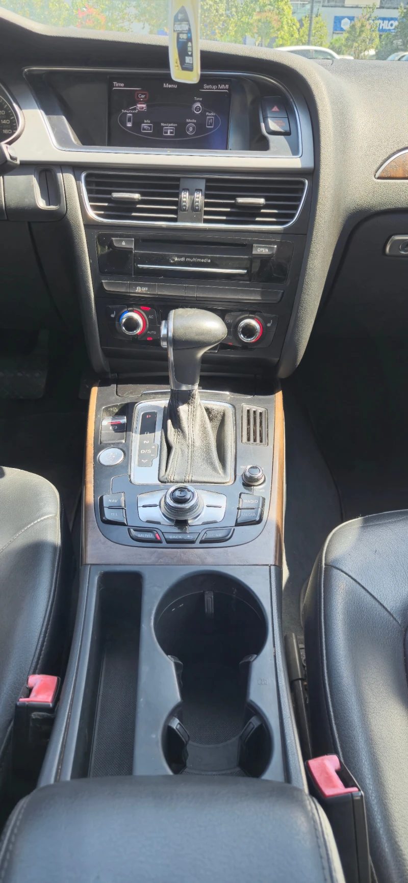 Audi A4 B8.5 2.0T Quattro, снимка 9 - Автомобили и джипове - 52628154