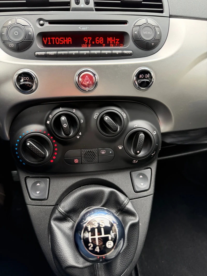 Fiat 500 0.9 TWIN AIR Turbo (85 Hp) Start and Stop, снимка 13 - Автомобили и джипове - 52618818