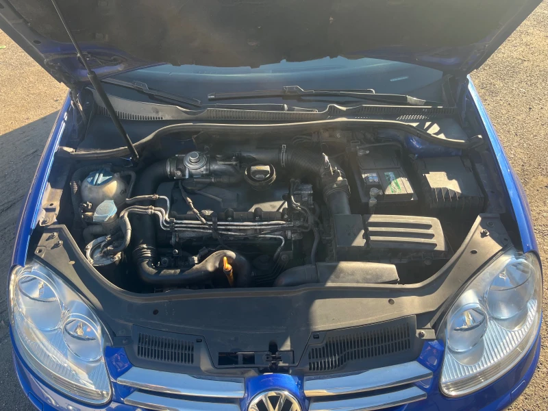 VW Golf, снимка 3 - Автомобили и джипове - 52738384